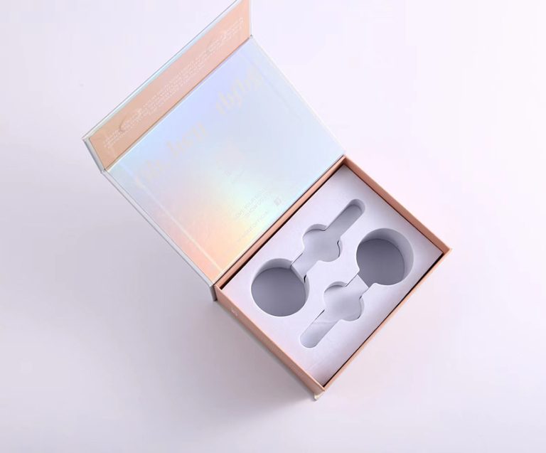 holographic magnetic closure boxes